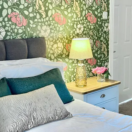 Apartment Blossoms Reach - 2 Minutes From Station And Centre York