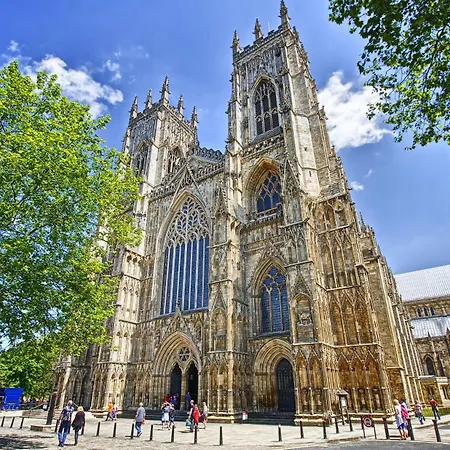 Apartment Blossoms Reach - 2 Minutes From Station And Centre York