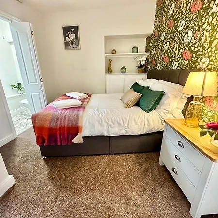 Apartment Blossoms Reach - 2 Minutes From Station And Centre
