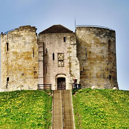 Blossoms Reach - 2 Minutes From Station And Centre アパート *